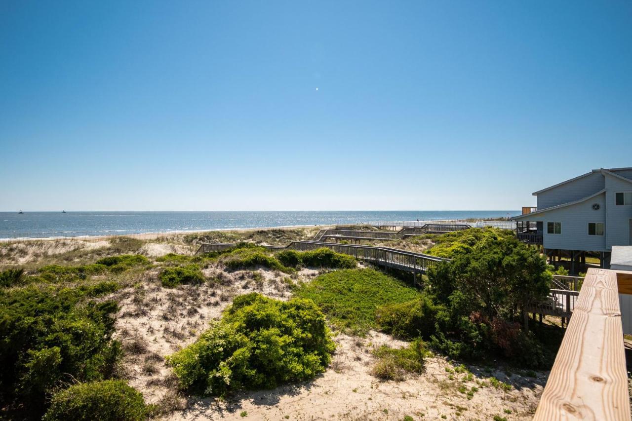 Katie Lou'S Place By Oak Island Accommodations Caswell Beach Exterior foto