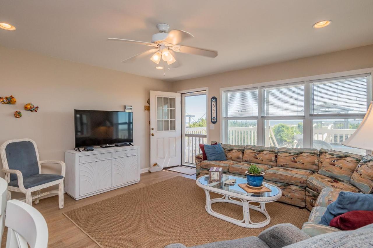 Katie Lou'S Place By Oak Island Accommodations Caswell Beach Exterior foto